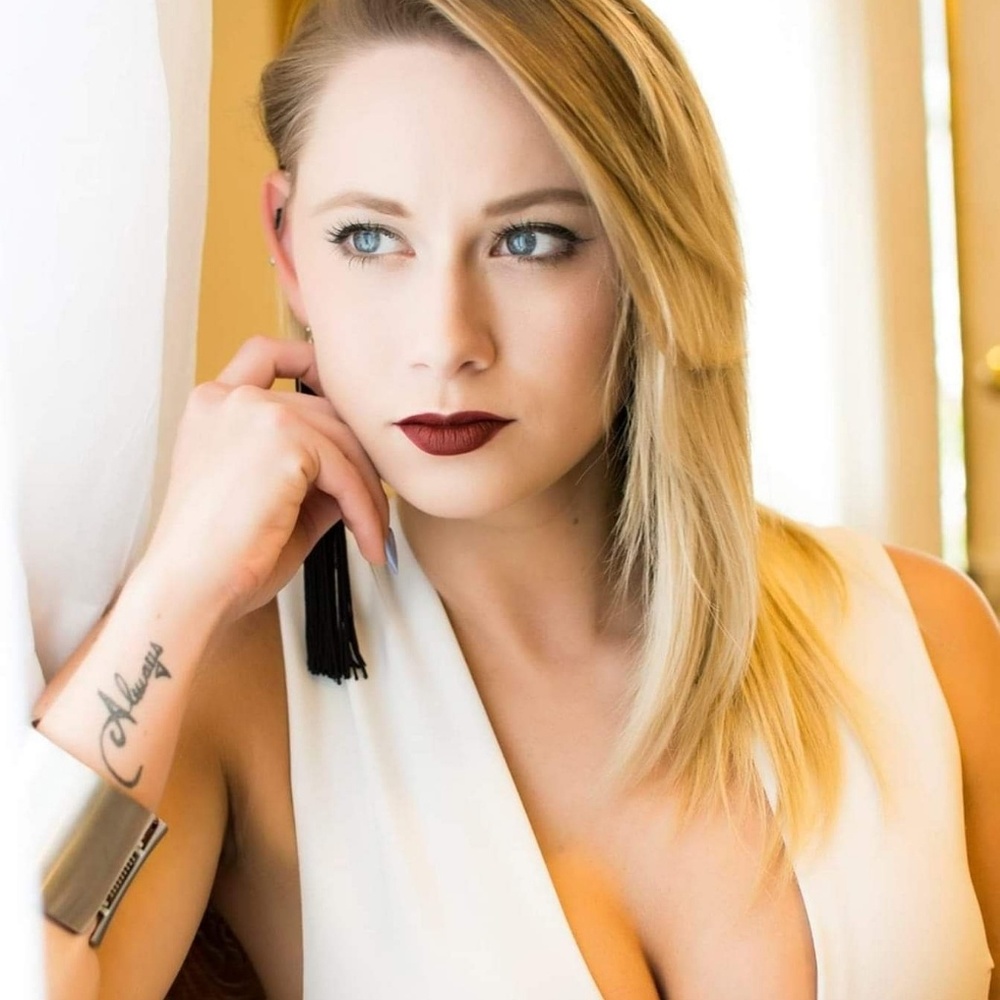 Meet your Posher, Katie